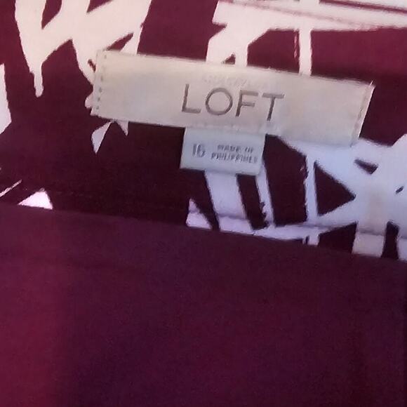 LOFT PURPLE AND WHITE Tropical VACATION RESORT Print Pencil Skirt Plus SIZE 16 - Picture 10 of 10